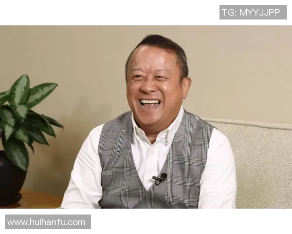 曾志伟与足球明星的精彩邂逅视频引发热议,感受他们的友谊与激情 曾志伟与足球明星的精彩邂逅视频引发热议,感受他们的友谊与激情