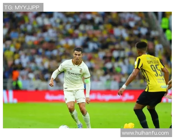 足球明星如何在比赛中精准打门提升进球率的秘诀与技巧分析