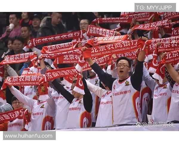 聚焦足球：武汉足球队的力量话题